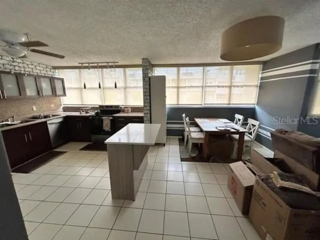 Private Room W Queen Bed In Shared Home San Juan 0*,